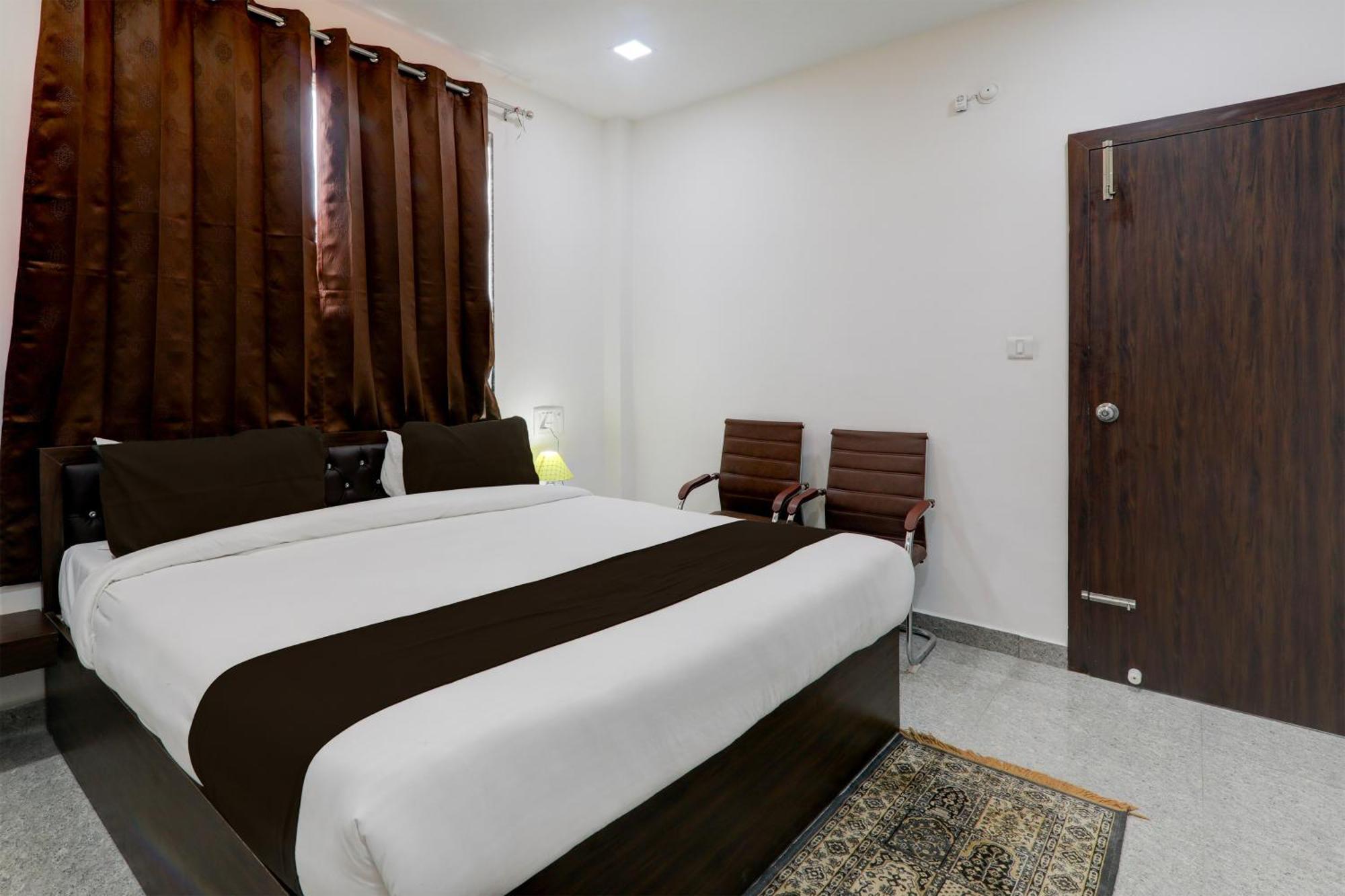 Super Hotel O Flagship Hotel Mk Palace 러크나우 외부 사진