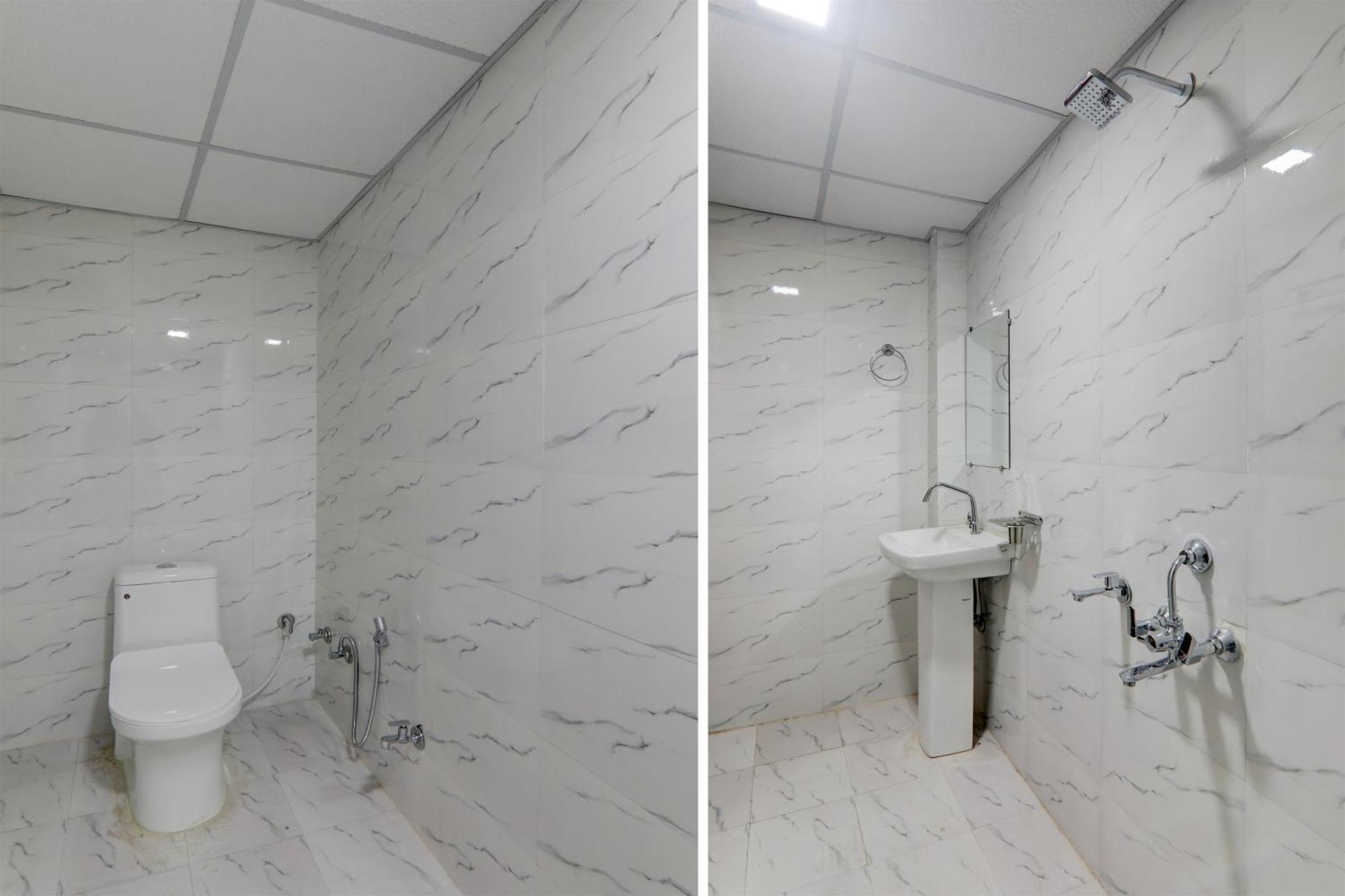 Super Hotel O Flagship Hotel Mk Palace 러크나우 외부 사진